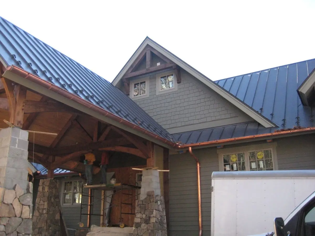 Craftsman Roofing team delivering quality roofing work in Sage Oaks